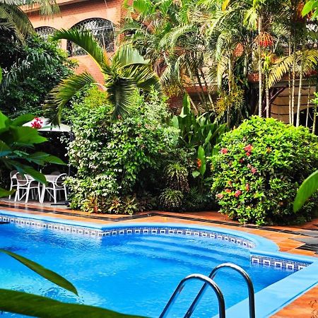 Villa Mia Abidjan Luaran gambar