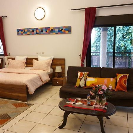 Villa Mia Abidjan Luaran gambar