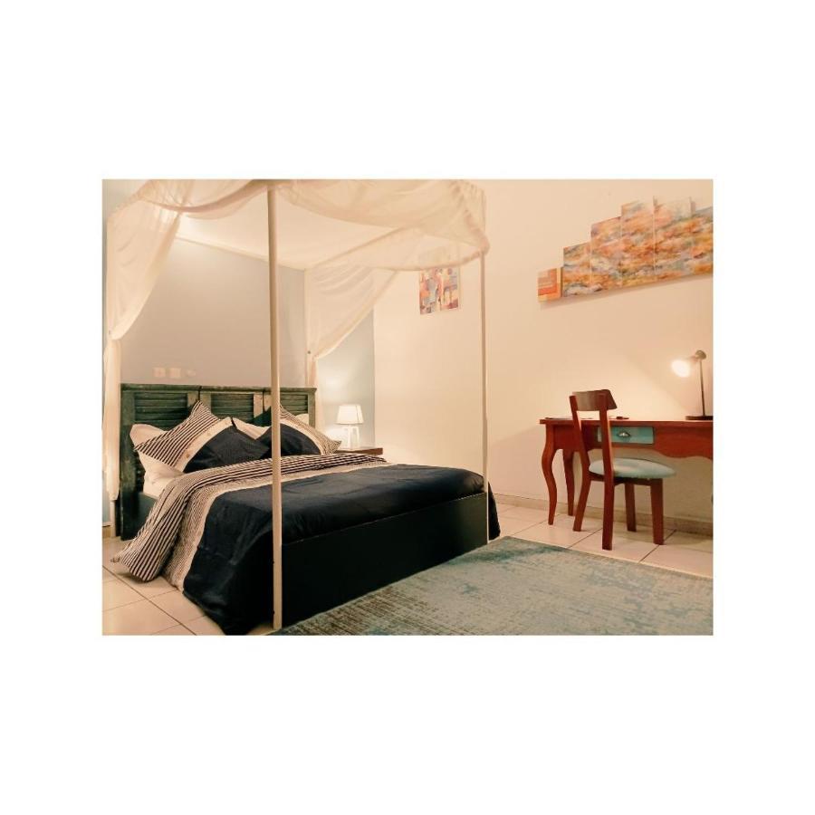 Villa Mia Abidjan Luaran gambar