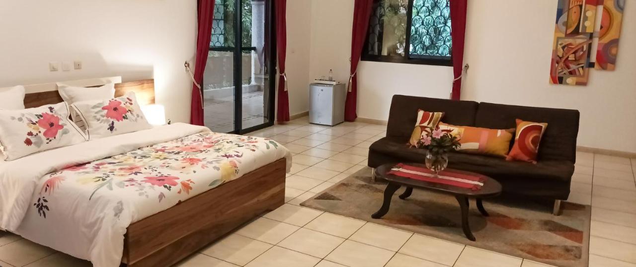 Villa Mia Abidjan Luaran gambar